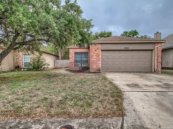 2842 VILLAGE PKWY, San Antonio, TX 78251