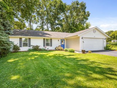 210 W Pacific St, Davis Junction, IL, 61020