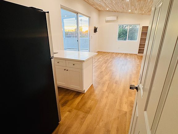 4th image of 8241 Shoup Ave #8241