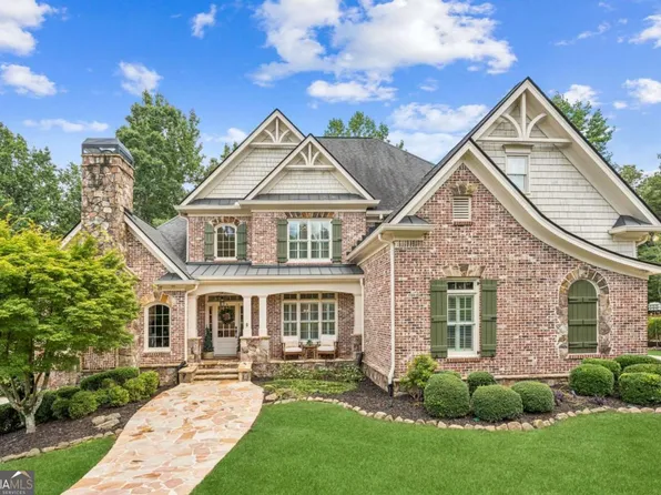 3088 Hidden Falls Dr, Buford, GA 30519