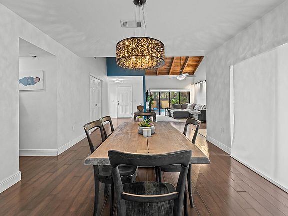 3rd image of 1080 NE 203rd Terrace