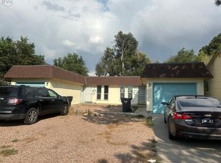 2020-2022 Vinewood Ln, Pueblo, CO 81005