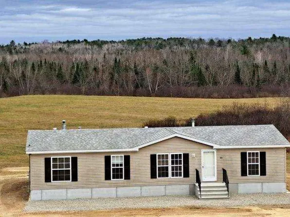 1053 Horseback Rd, Levant, ME 04456