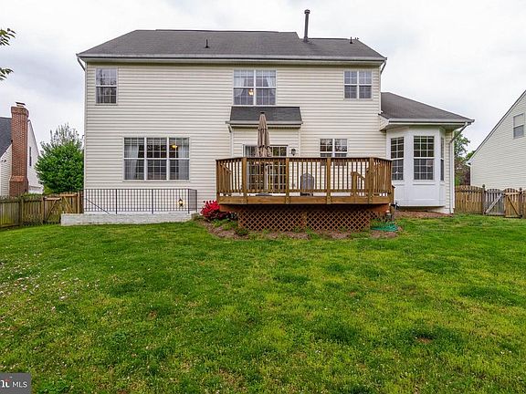 2nd image of 15585 Toddsbury Ln