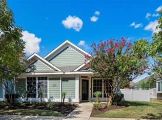 2221 Prospect Ln, Aubrey, TX 76227