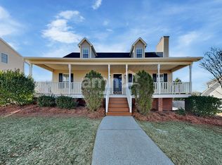 2920 Bridgeport Dr, Winston Salem, NC 27103