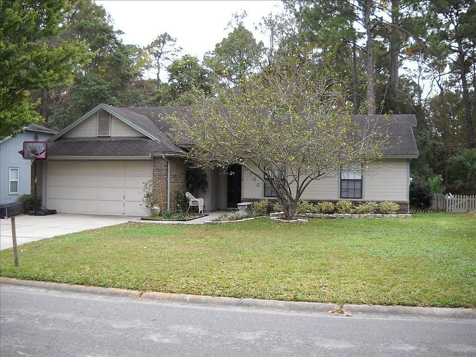 2nd image of 8746 Hammond Forest Dr