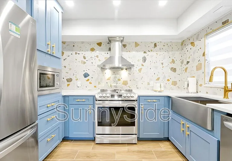 42 Nottingham Way #B — Photo 7