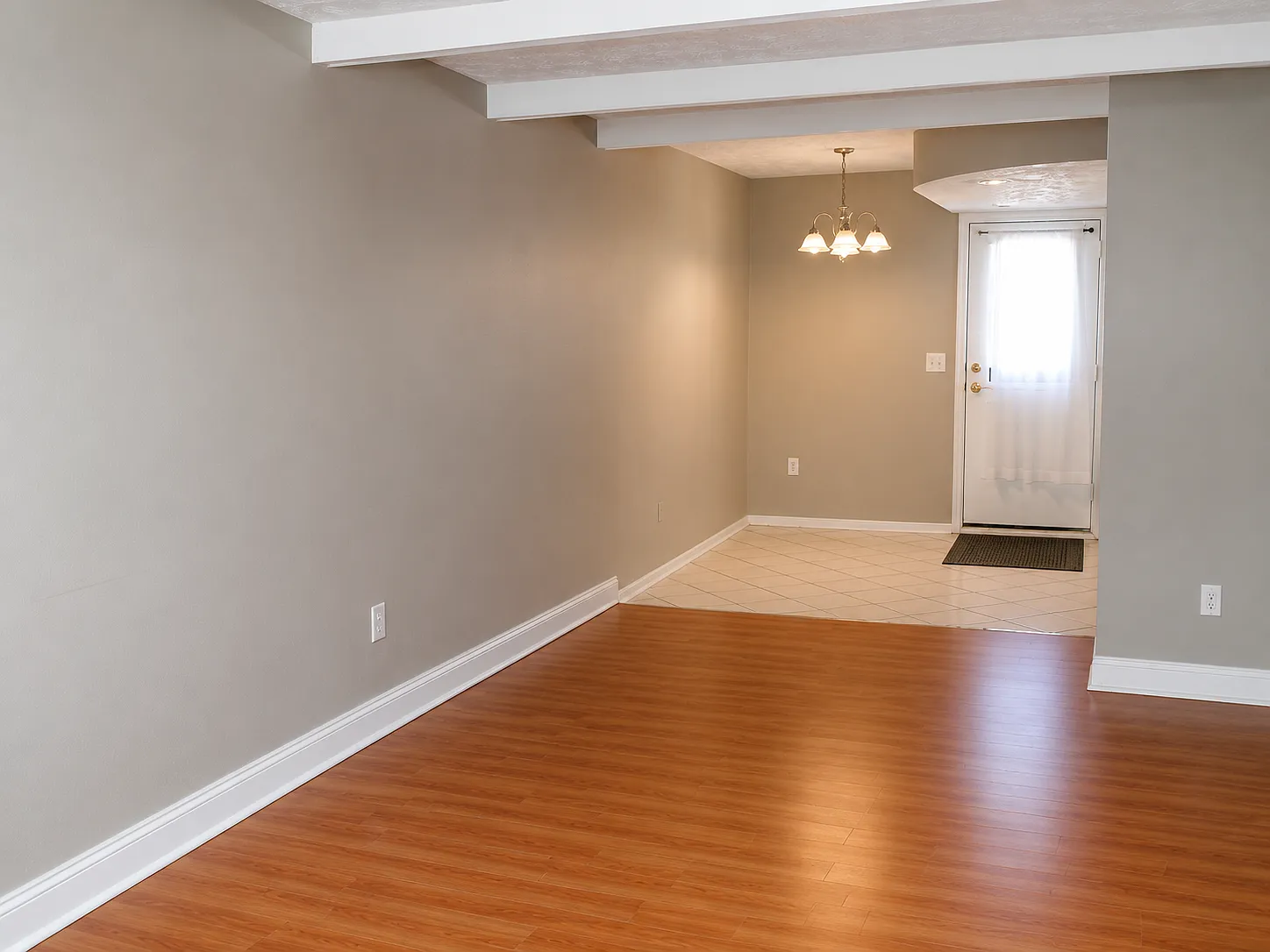 2 bed, 1.5 bath, 1088 sqft, $1,515 — Photo 3