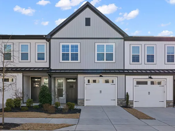 718 Jamescroft Way, Rolesville, NC 27571