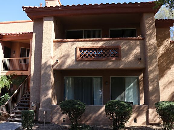3rd image of 2929 W Yorkshire Dr Unit 2113