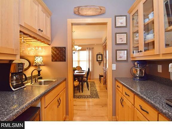 4th image of 15860 Saint Andrews Ln