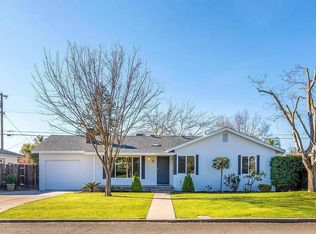 28 E Buckingham Way, Fresno, CA