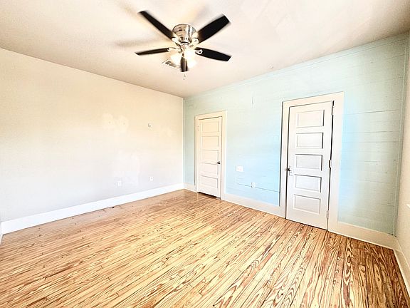 5th image of 149 E State St APT 6