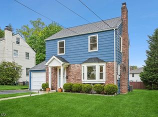 93 S Prospect St, Verona, NJ 07044