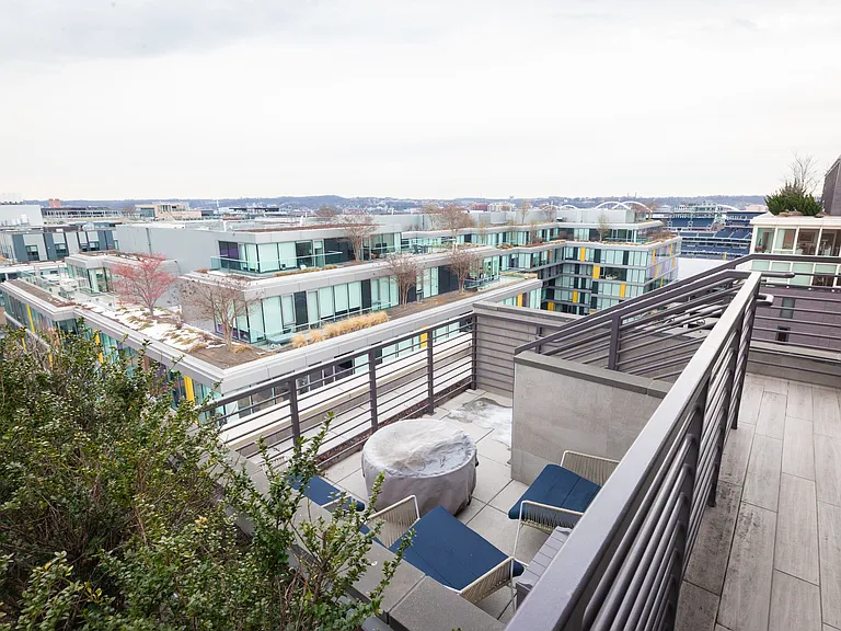 1211 Van St SE #316 — Photo 9