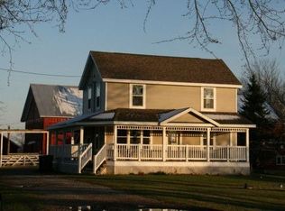 7026 Woodenshoe Rd, Neenah, WI 54956