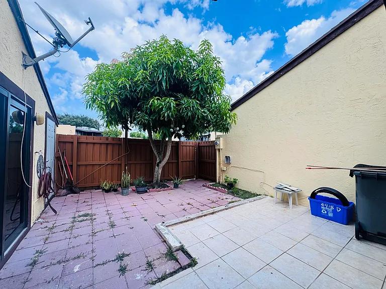 4918 Alder Dr #D — Photo 10