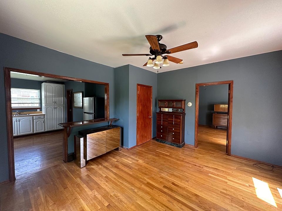 1st image of 424 Carroll St #0