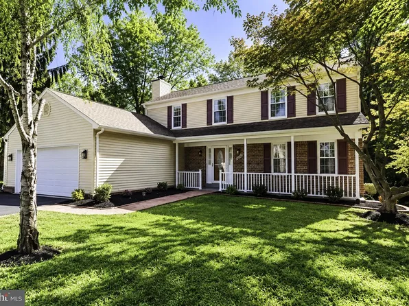 15025 Timberlake Dr, Silver Spring, MD 20905