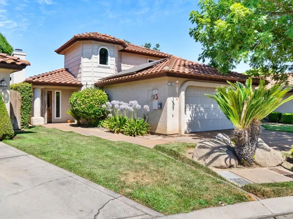 123 Queen Ln, Madera, CA 93637