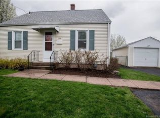 196 Evergreen Cir, Middletown, CT 06457