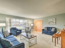 514 N Arizona Ave, Glenwood, IL