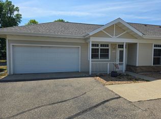 600 N Shore Dr #600, Detroit Lakes, MN 56501
