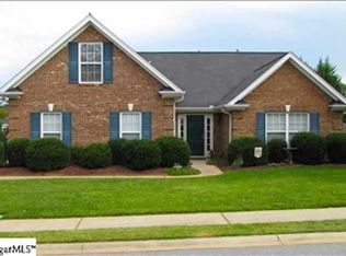 622 Ashley Commons Ct, Greer, SC 29651