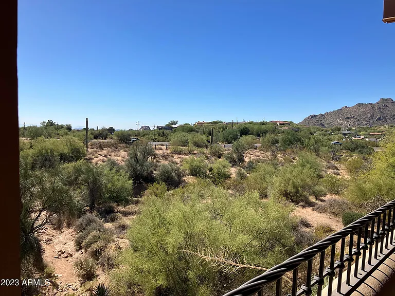 36601 N Mule Train Rd #29C — Photo 18