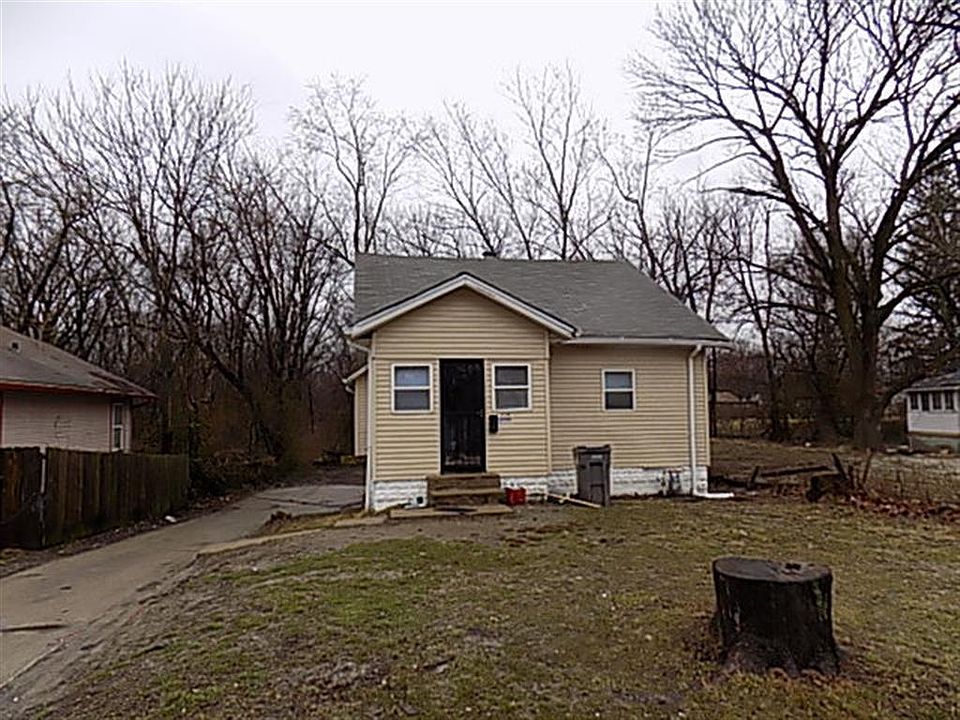 1st image of 3308 N Sherman Dr