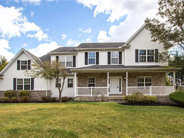 7565 Pinecrest Ln, Glenwillow, OH 44139