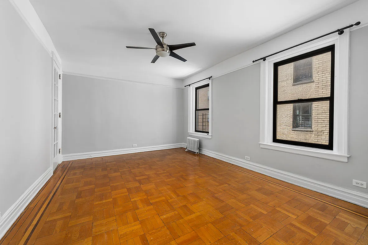 70 Haven Avenue — Photo 2