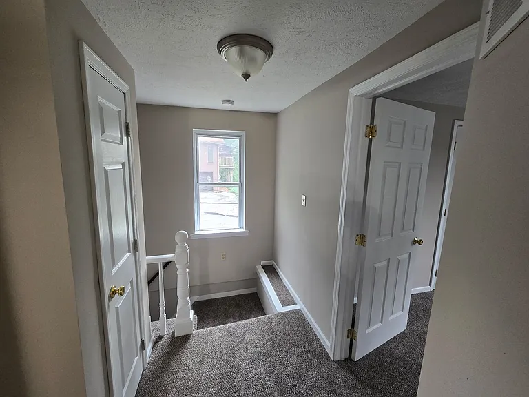 400 W Fulton St — Photo 13