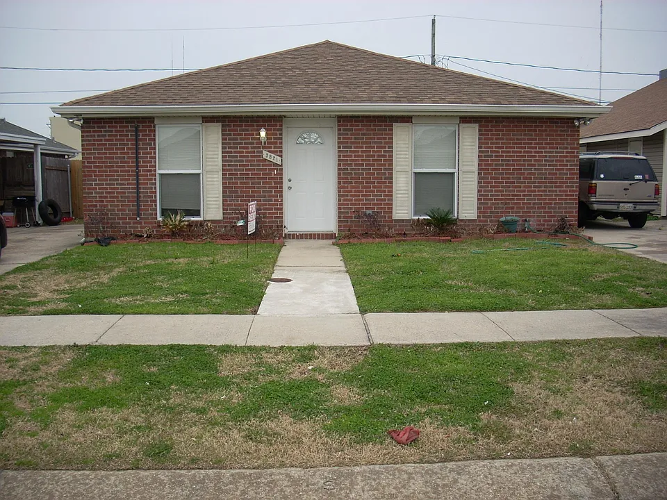 3821 Jupiter Dr