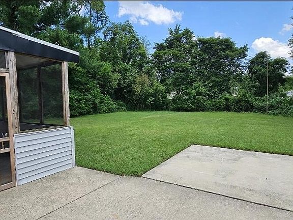 5th image of 309 Ash Road