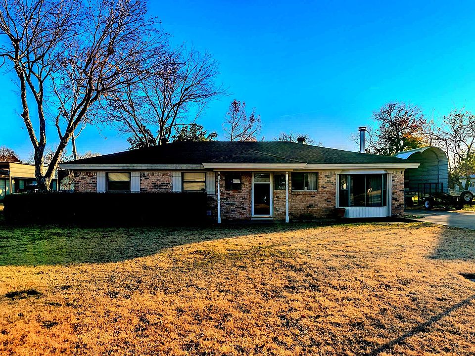 1st image of 1405 Sandra Ln