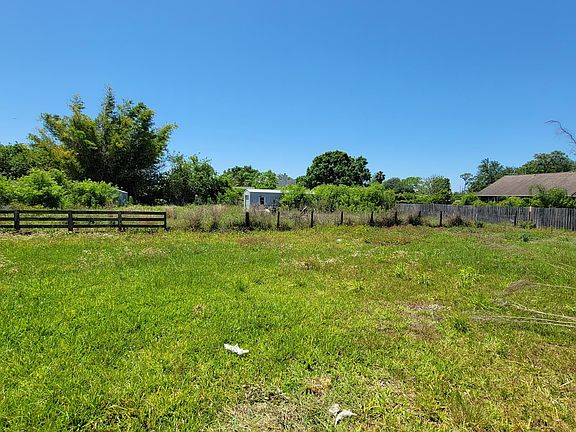 3rd image of 3501 Morningside Dr
