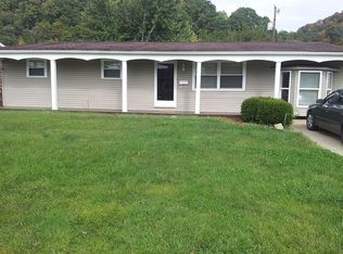 1753 Phillip St, Ironton, OH 45638