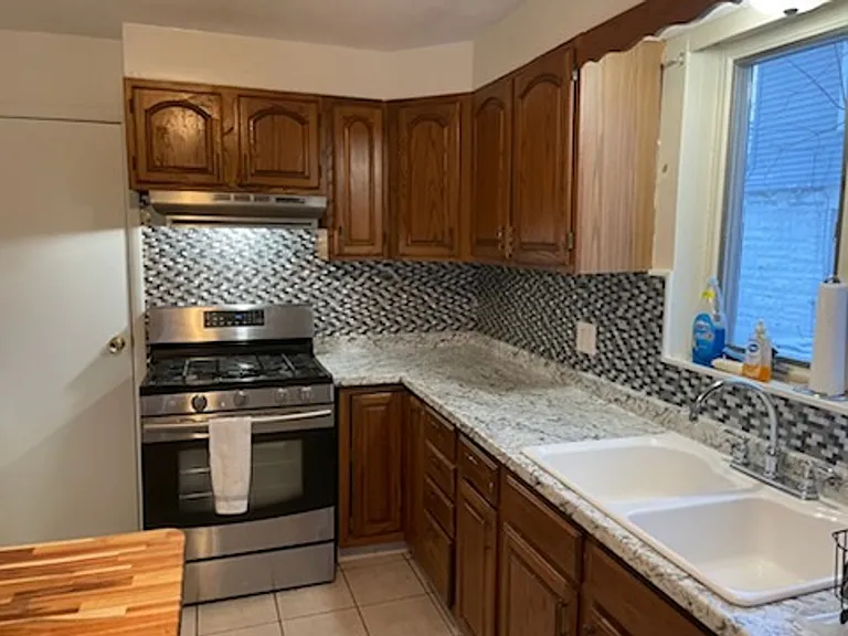 1249 Vestal Ave — Photo 22