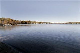 3rd image of 1950 Stony Point Dr