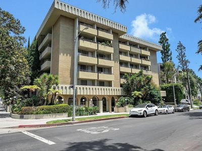 1300 Midvale Ave APT 601, Los Angeles, CA, 90024