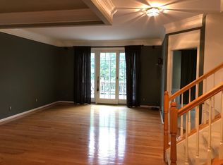 12583 Scenic Ridge Trl, Fairfax, VA 22033