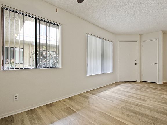 3rd image of 11325 Morrison St APT 109