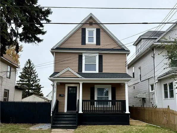 1717 Whitney Ave, Niagara Falls, NY 14301