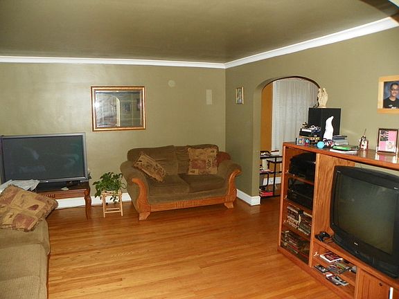 2nd image of 3048 N Natchez Ave