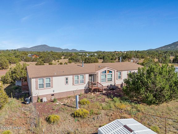 3rd image of 973 E Alimos Way