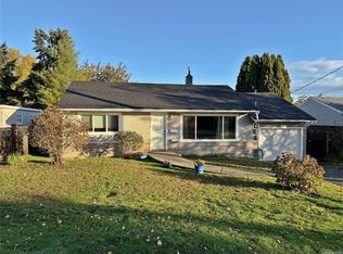660 Chelsea St, Nanaimo, BC V9S 1Y1