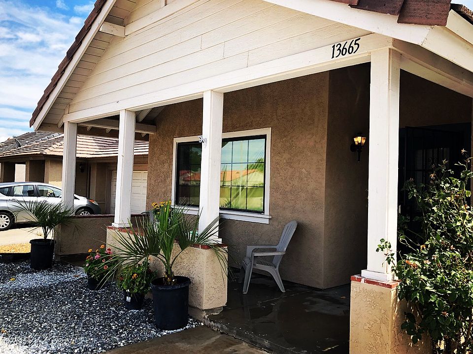 1st image of 13665 Riverstone Dr