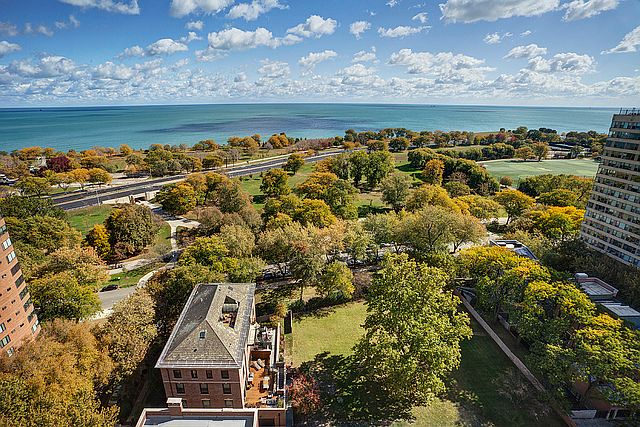 1st image of 3010 N Lake Shore Dr